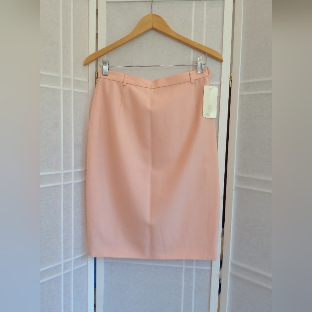 ESCADA pink wool pencil skirt